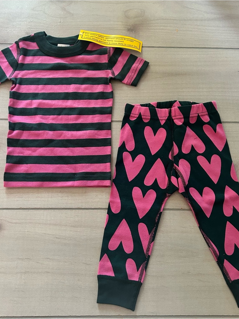 NWT Hanna Andersson Pink and Green Striped Heart Mix Up Pajama Set